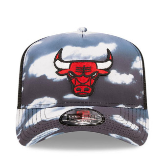 New Era Chicago Bulls Cloud All Over Print Trucker Cap 